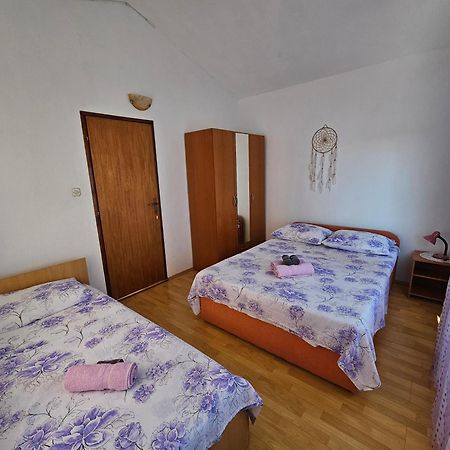 Apartments Maric Drvenik Mali Exterior foto